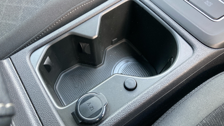 Volkswagen Golf 1.5 TSI Life 5dr Petrol Hatchback